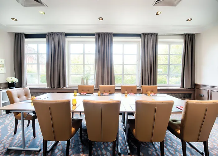 Hotel Leonardo Stillhorn 4*