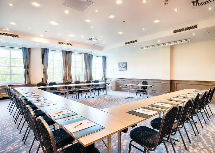 Leonardo Stillhorn Hotel 4*